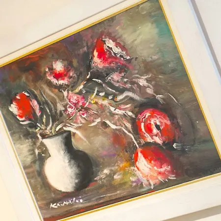 Yellow Lily Apartamento