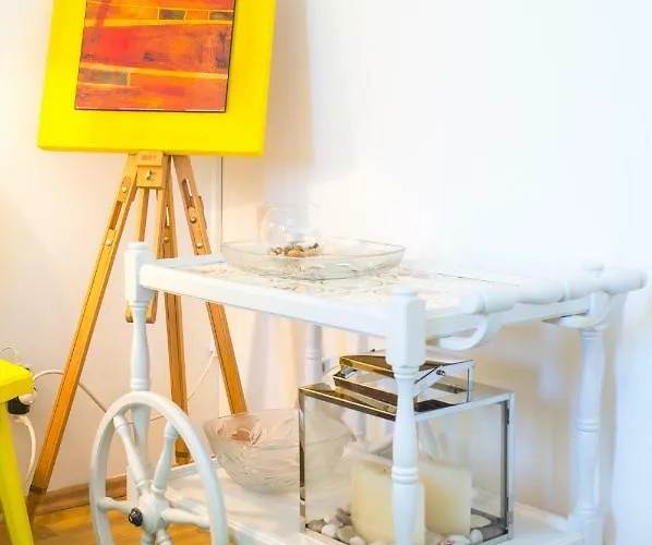 Apartamento Yellow Lily *