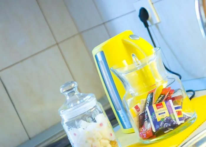 Yellow Lily Apartamento *