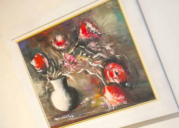 Yellow Lily Apartamento