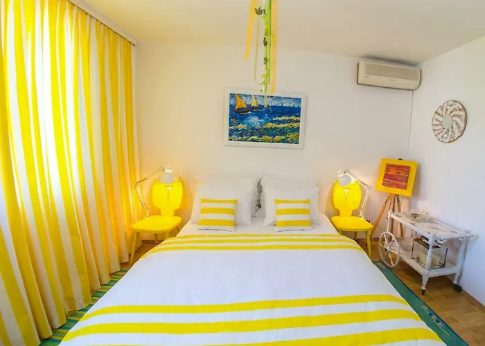 Yellow Lily Apartamento Mostar